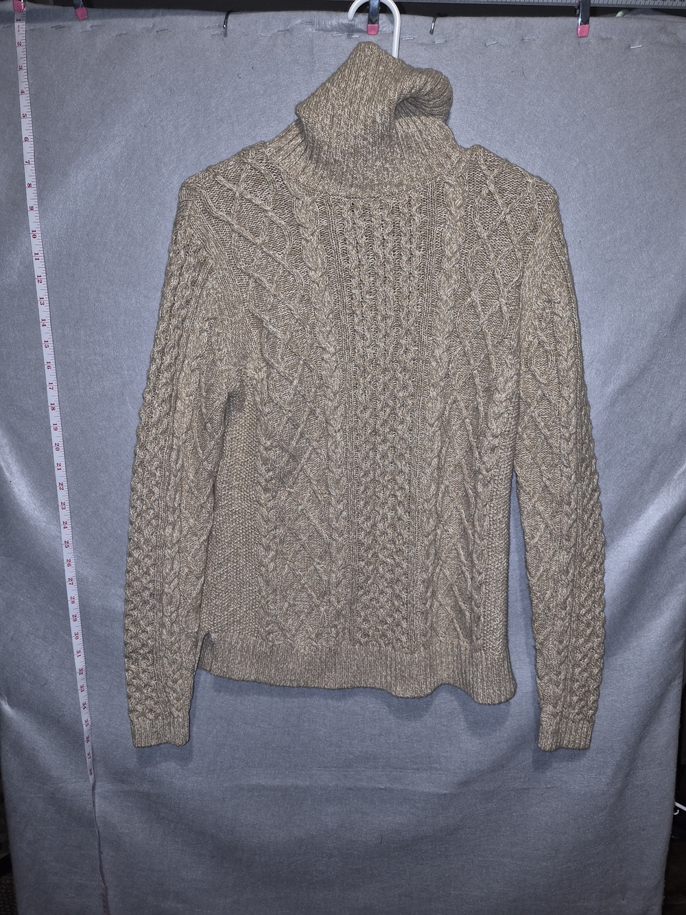 Lands’ End Cable Knit Turtleneck Sweater – Size Medium 10/12